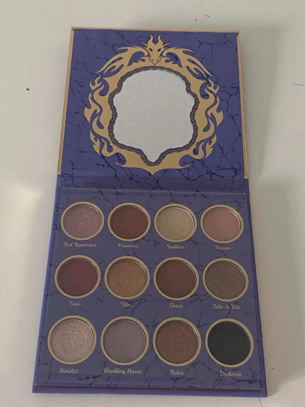 Taste Beauty Disney Villains Eyeshadow Palette Evil Queen 12 Shades Maleficent
